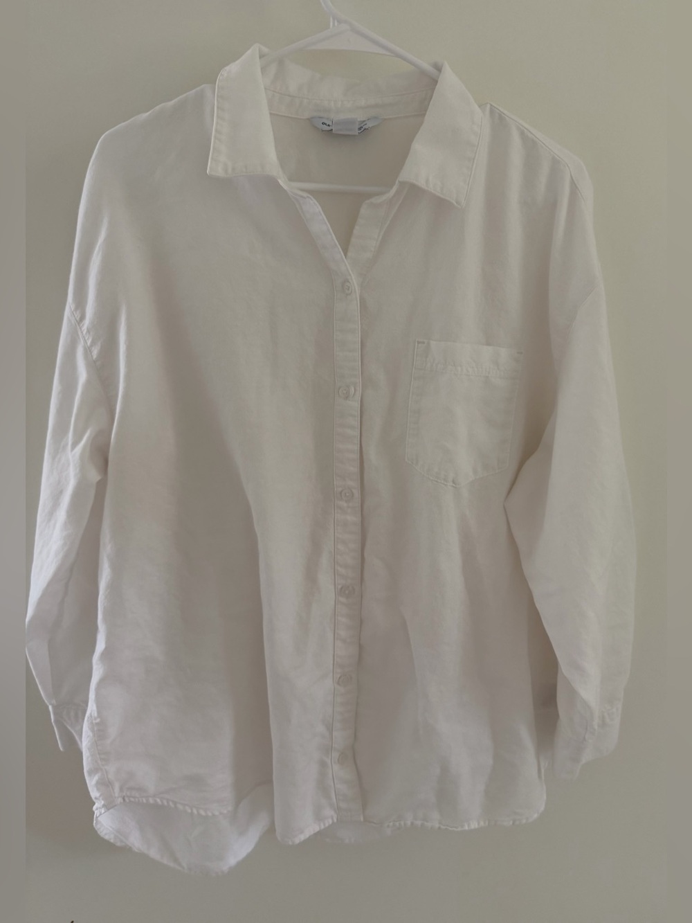 Old Navy White Women's Button-Down Shirt The Boyfriend Shirt